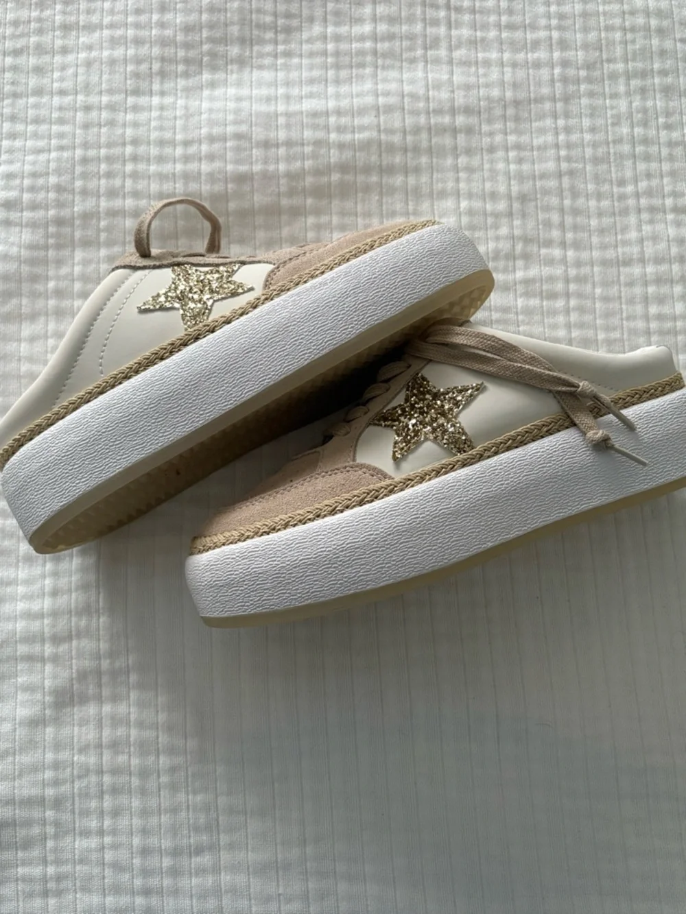 Vintage Havana Val Ream Taupe & Gold Glitter Star Rafia Platform Sneakers mules - Picture 3 of 7